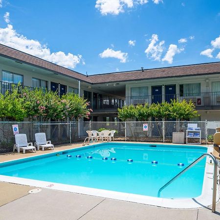 Motel 6-Sandston, Va - Richmond, Va ภายนอก รูปภาพ