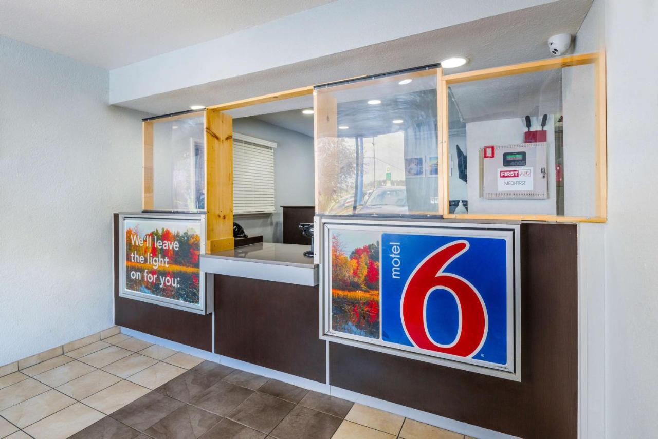 Motel 6-Sandston, Va - Richmond, Va ภายนอก รูปภาพ