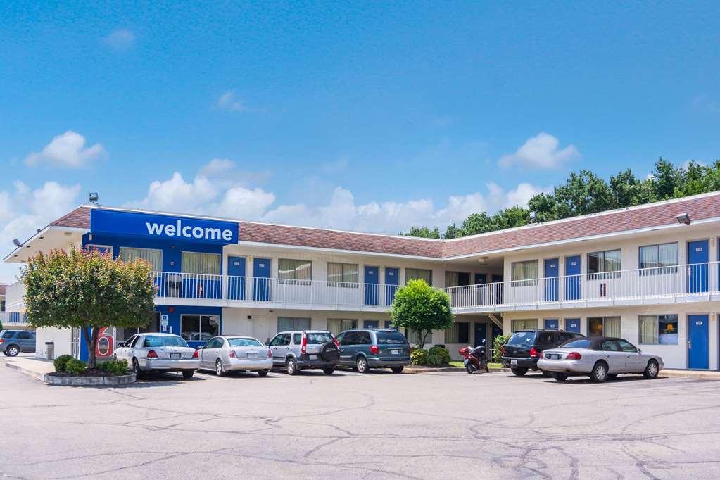 Motel 6-Sandston, Va - Richmond, Va ภายนอก รูปภาพ