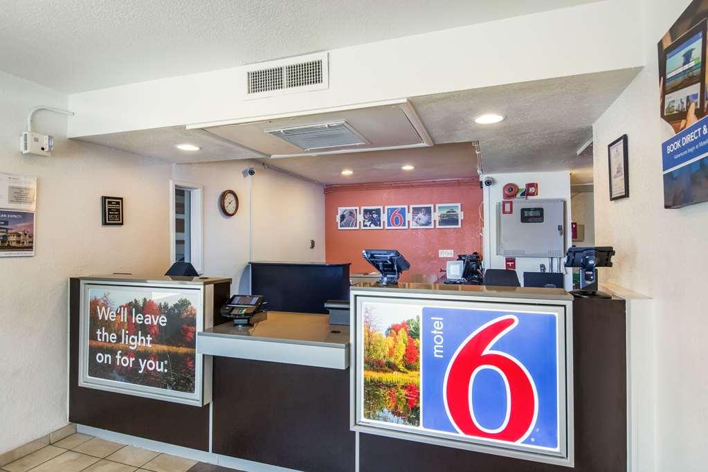 Motel 6-Sandston, Va - Richmond, Va ภายใน รูปภาพ